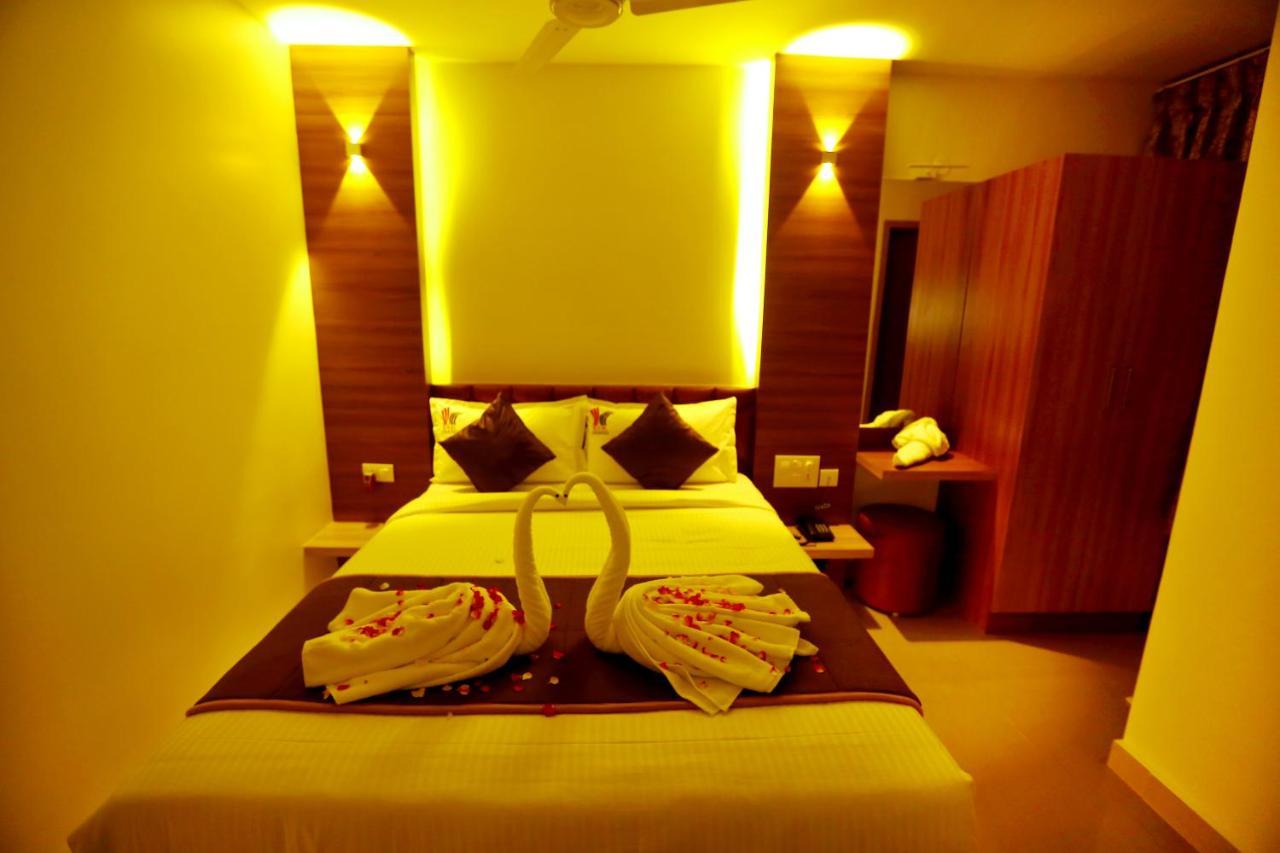 Hotel Sai Krish Grand Chettippattu Buitenkant foto