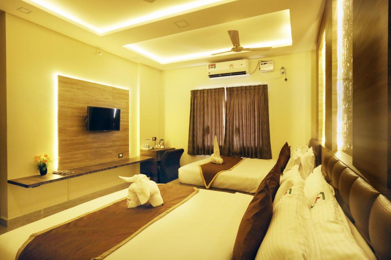 Hotel Sai Krish Grand Chettippattu Buitenkant foto